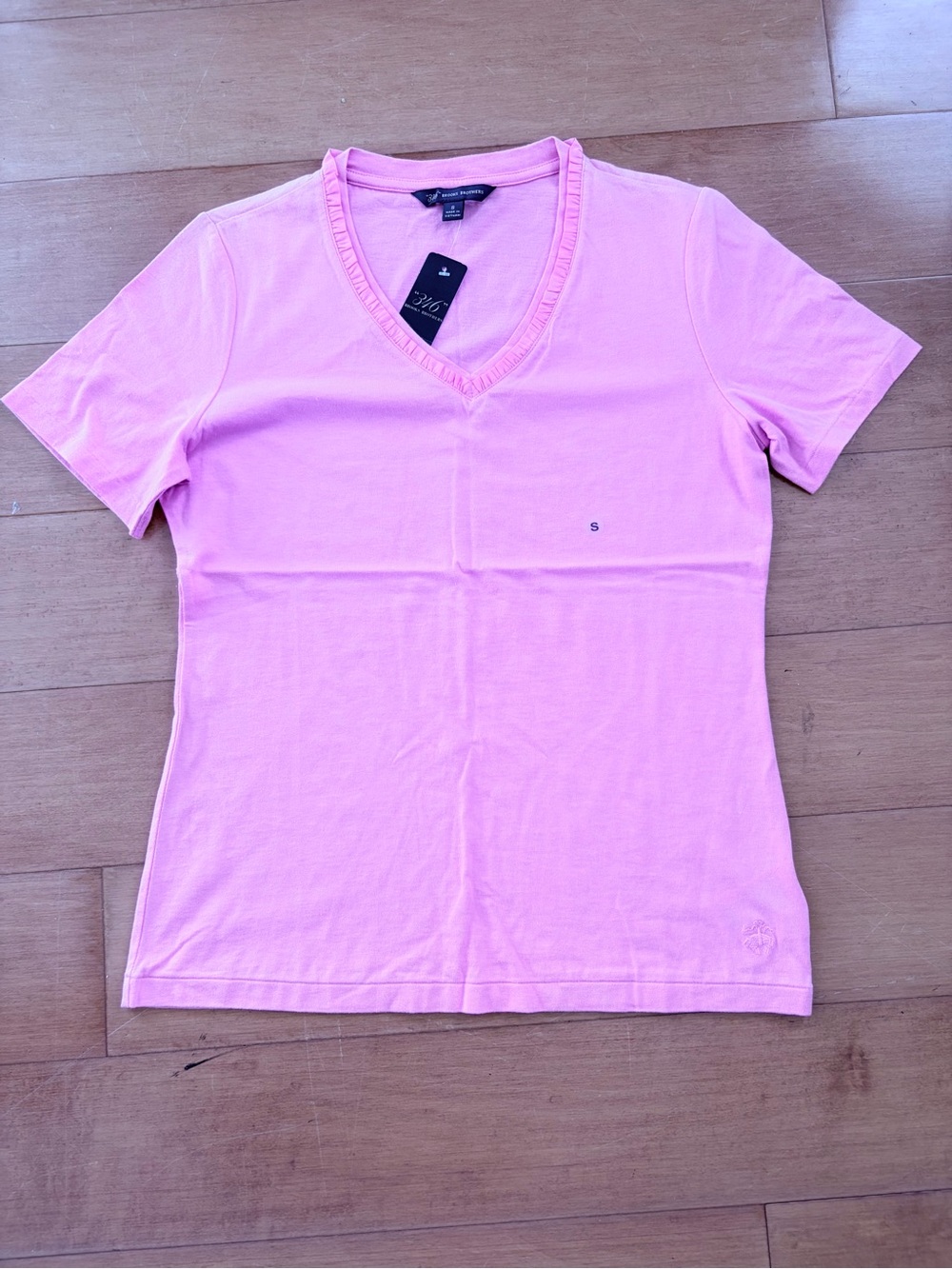 Brooks Brothers Pink V-Neck Short Sleeve Tee, S